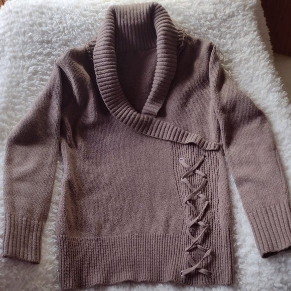 Mocha/Taupe Soft Sweater with Criss Cross Design Side 2XL (Size Disclaimer) - Picture 1 of 6